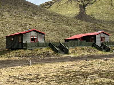 Cottage Fell and Hfi at Landmannahellir